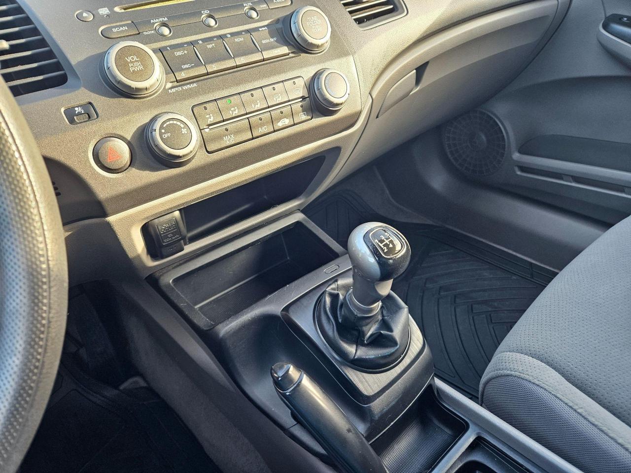 2010 Honda Civic  - Photo #15