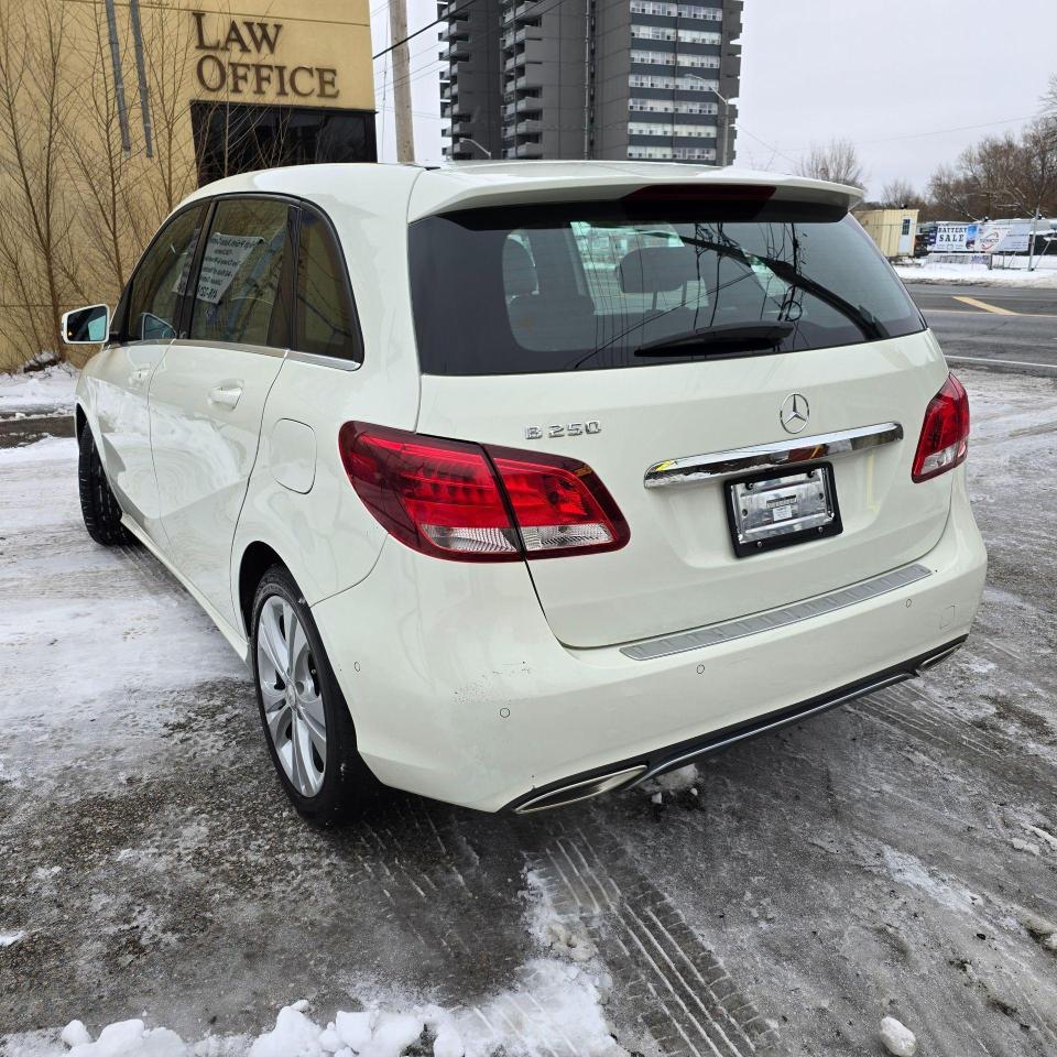 2015 Mercedes-Benz B-Class 4dr HB B 250 Sports Tourer FWD - Photo #6