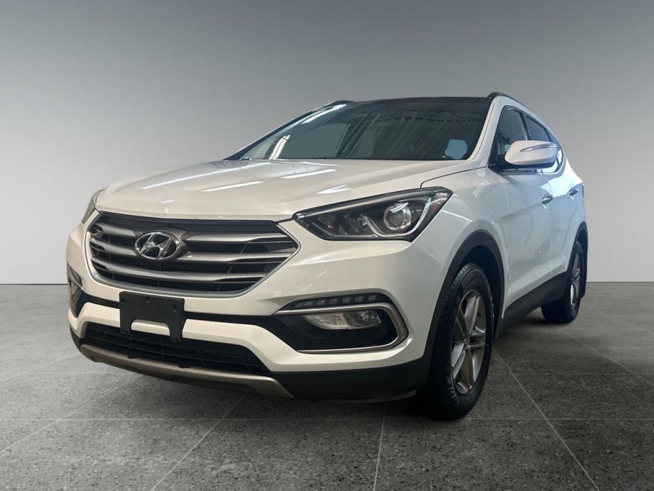 Used 2018 Hyundai Santa Fe Sport 2.4 Luxury - Navigation for sale in Saskatoon, SK