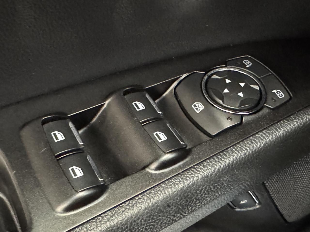 2019 Ford Fusion Hybrid SEL Hybird+Roof+Leather+Adaptive Cruise+New Tires - Photo #48