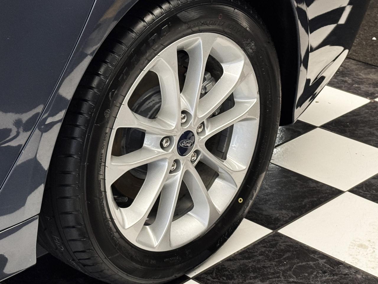 2019 Ford Fusion Hybrid SEL Hybird+Roof+Leather+Adaptive Cruise+New Tires Photo52