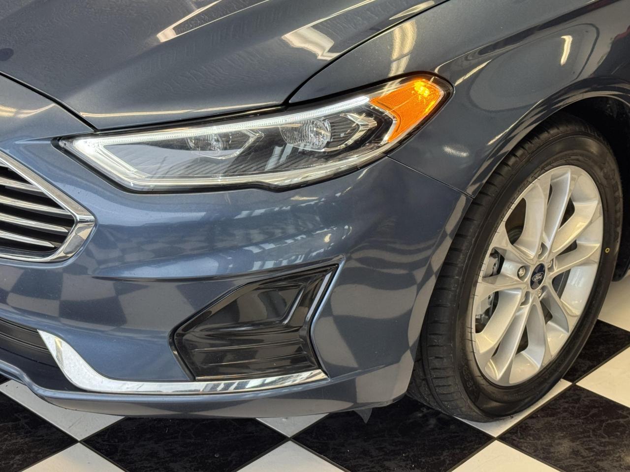 2019 Ford Fusion Hybrid SEL Hybird+Roof+Leather+Adaptive Cruise+New Tires - Photo #36