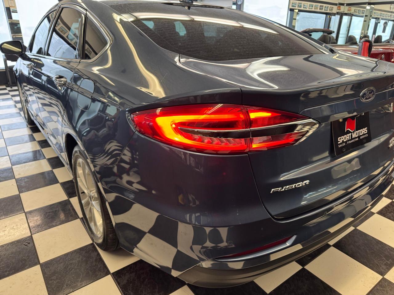 2019 Ford Fusion Hybrid SEL Hybird+Roof+Leather+Adaptive Cruise+New Tires Photo37