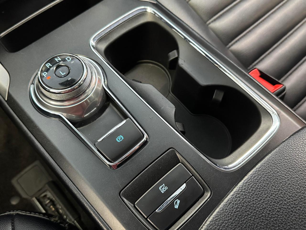 2019 Ford Fusion Hybrid SEL Hybird+Roof+Leather+Adaptive Cruise+New Tires Photo33