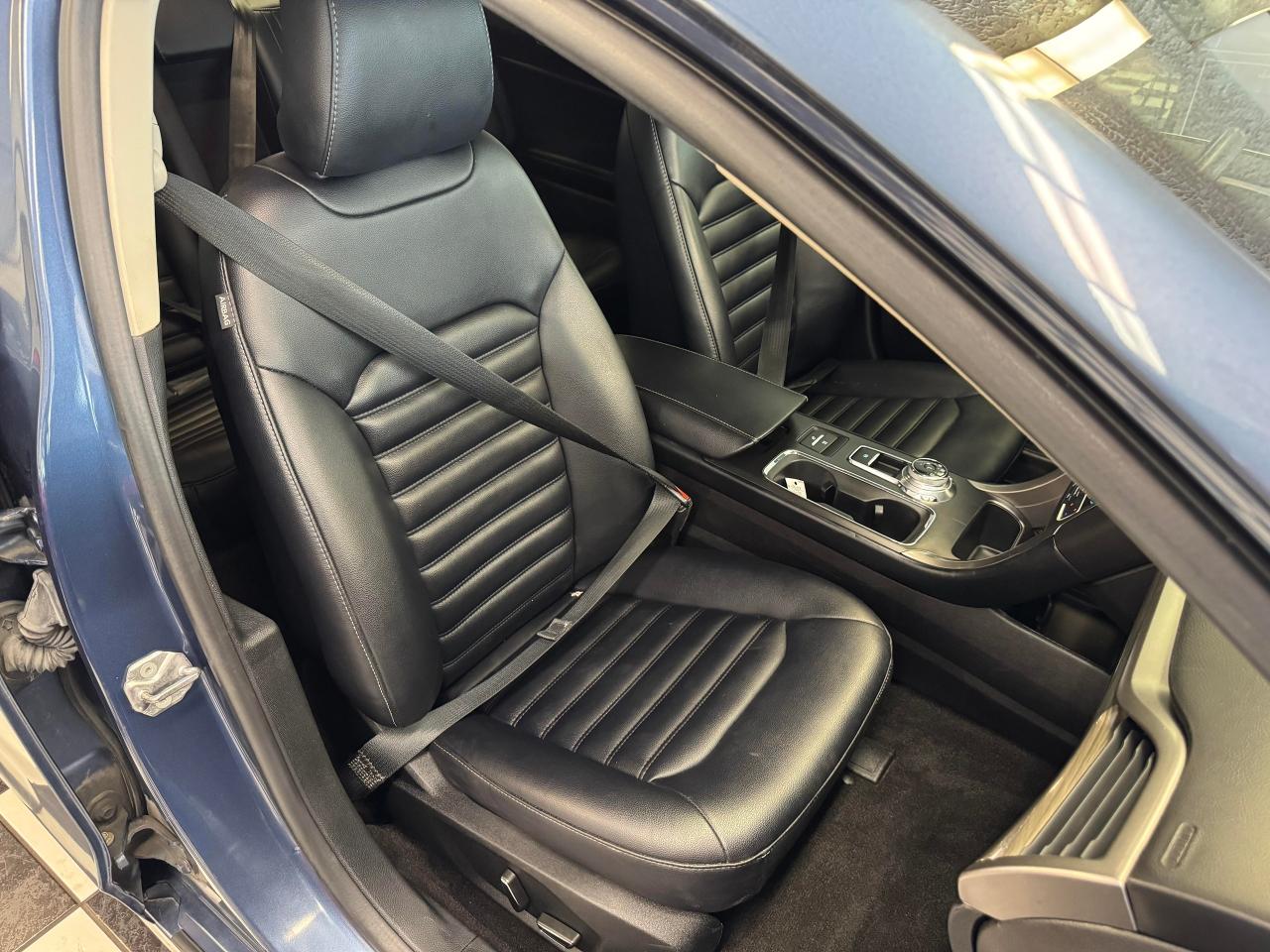 2019 Ford Fusion Hybrid SEL Hybird+Roof+Leather+Adaptive Cruise+New Tires Photo22