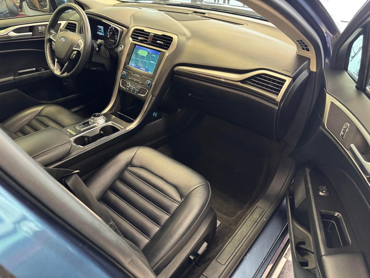 2019 Ford Fusion Hybrid SEL Hybird+Roof+Leather+Adaptive Cruise+New Tires Photo81