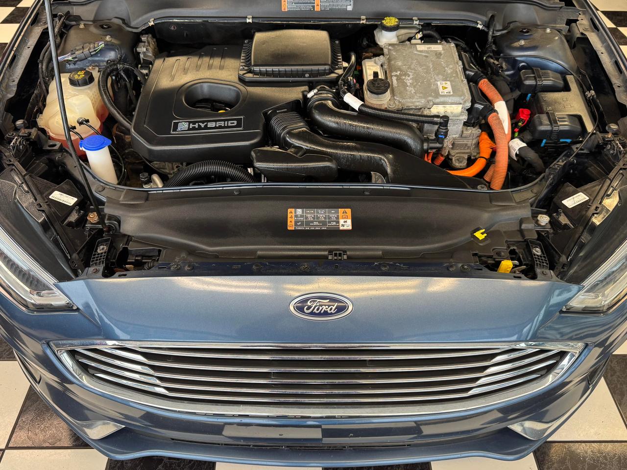 2019 Ford Fusion Hybrid SEL Hybird+Roof+Leather+Adaptive Cruise+New Tires Photo11