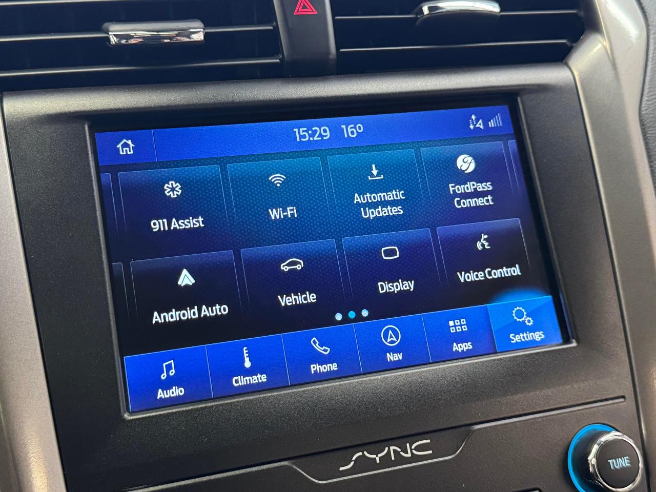 2019 Ford Fusion Hybrid SEL Hybird+Roof+Leather+Adaptive Cruise+New Tires Photo29