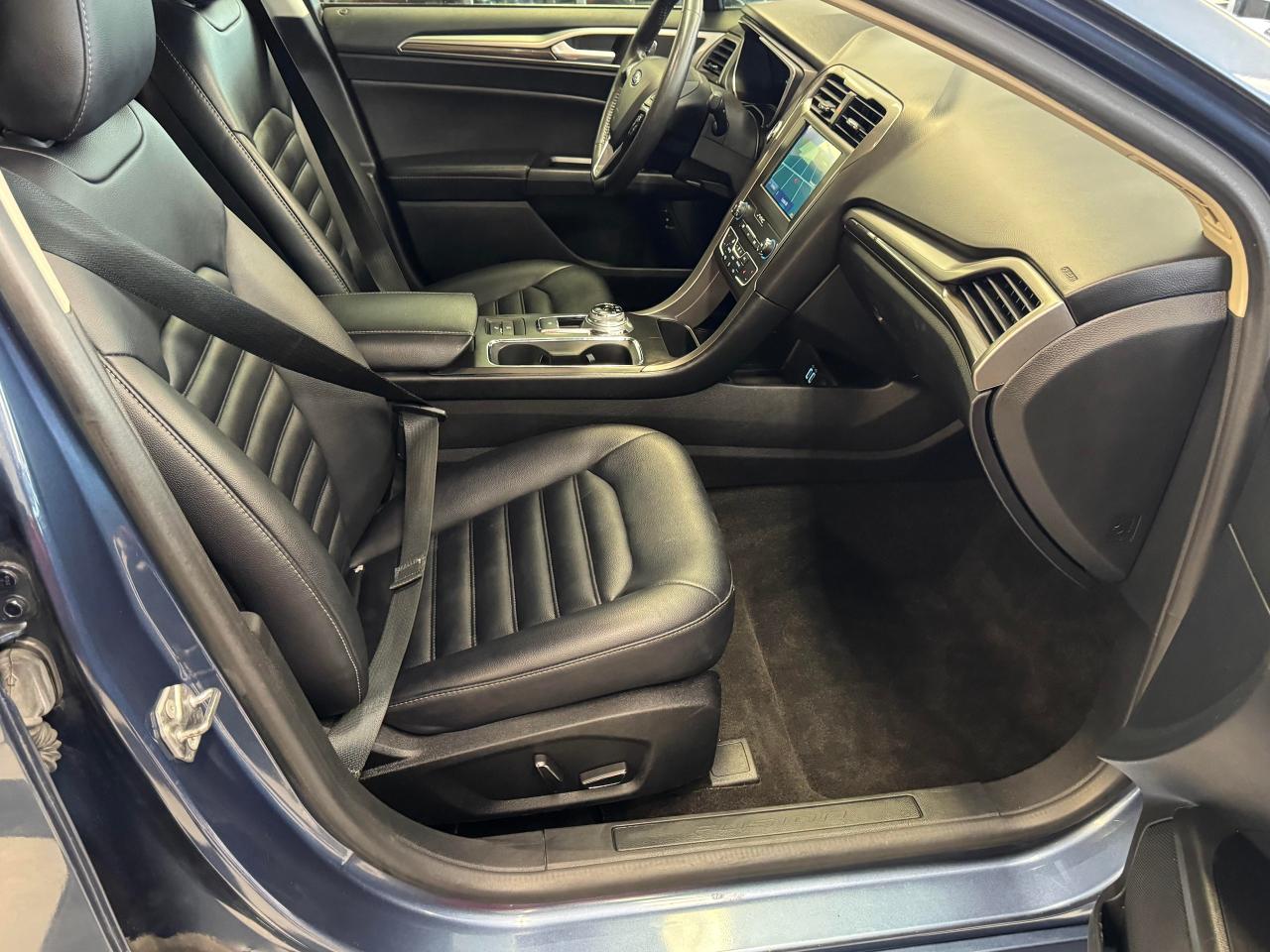 2019 Ford Fusion Hybrid SEL Hybird+Roof+Leather+Adaptive Cruise+New Tires Photo21
