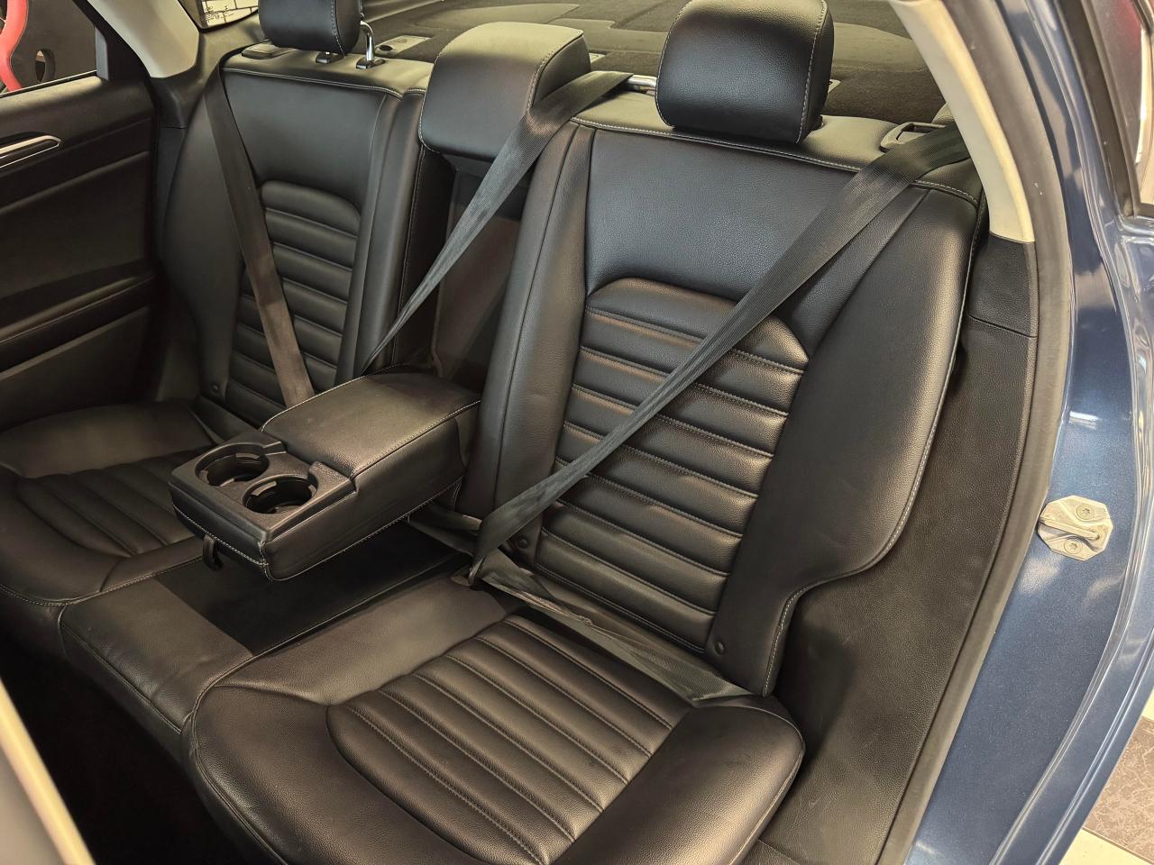 2019 Ford Fusion Hybrid SEL Hybird+Roof+Leather+Adaptive Cruise+New Tires Photo24