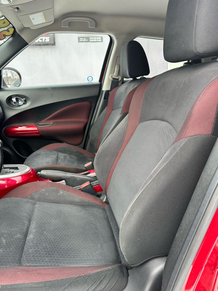 2013 Nissan Juke SV - Photo #11