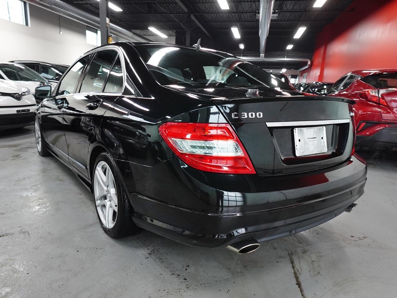 2011 Mercedes-Benz C-Class WELL MAINTAIN,NO ACCIDENT,SERVICE RECORDS,AWD - Photo #6