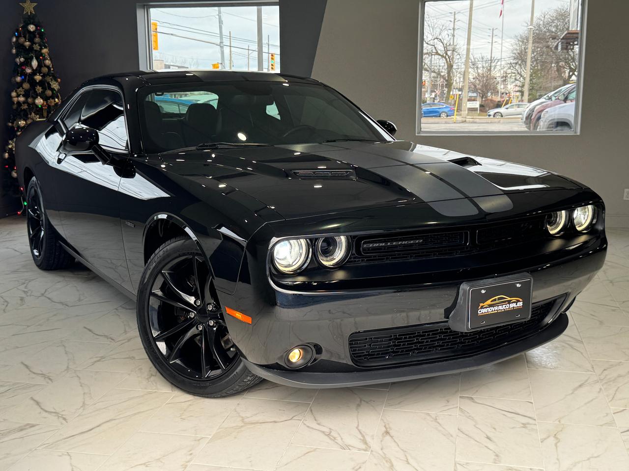 2016 Dodge Challenger R/T 5.7L V8 HEMI+BSM+Camera+New Tires+CLEAN CARFAX Photo