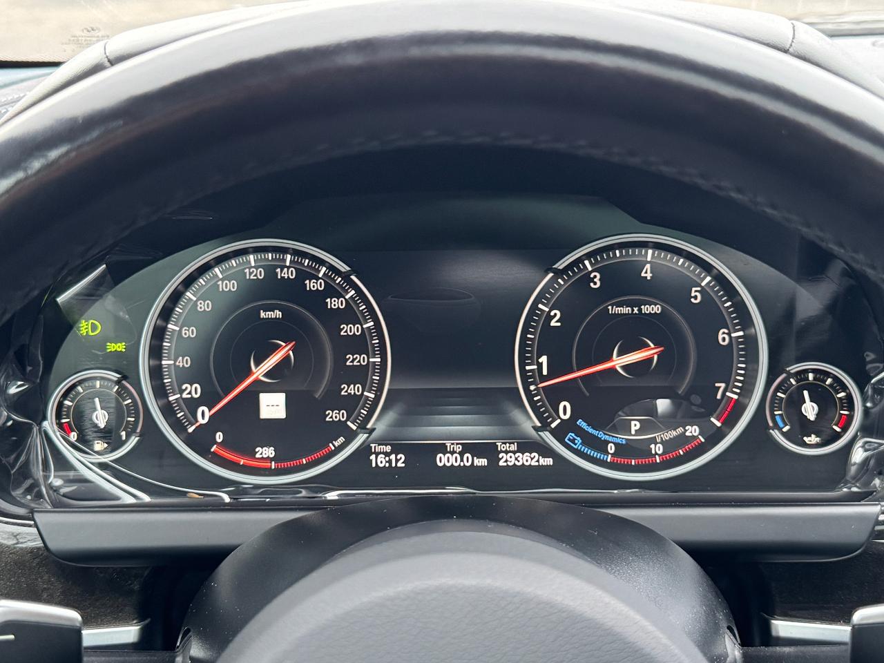 1735327945