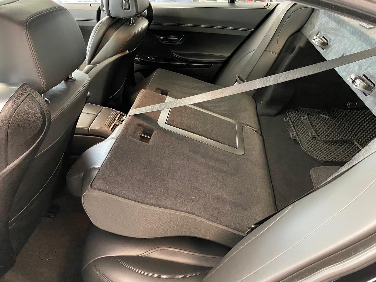 2019 BMW 6 Series 650i xDrive M PKG 4.4L V8+MassageSeats+CLEANCARFAX Photo