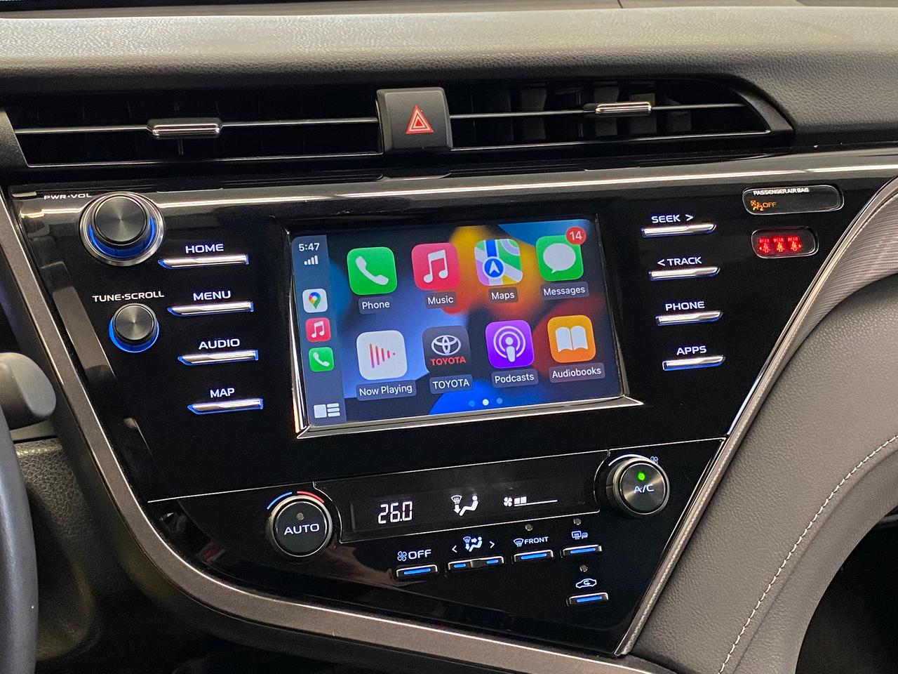 2018 Toyota Camry SE+Adaptive Cruise+ApplePlay+LaneKeep+CLEAN CARFAX Photo