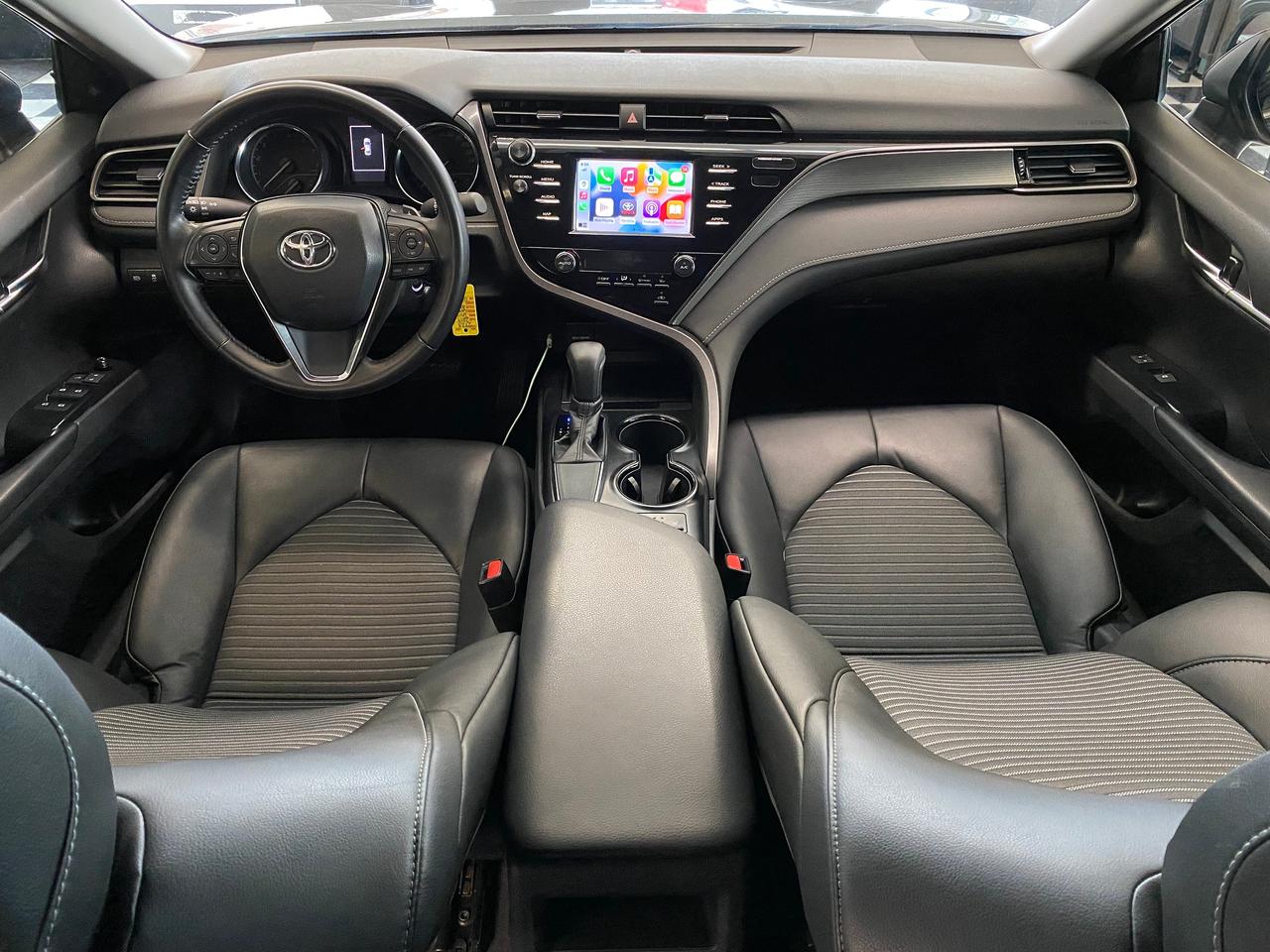 2018 Toyota Camry SE+Adaptive Cruise+ApplePlay+LaneKeep+CLEAN CARFAX Photo5