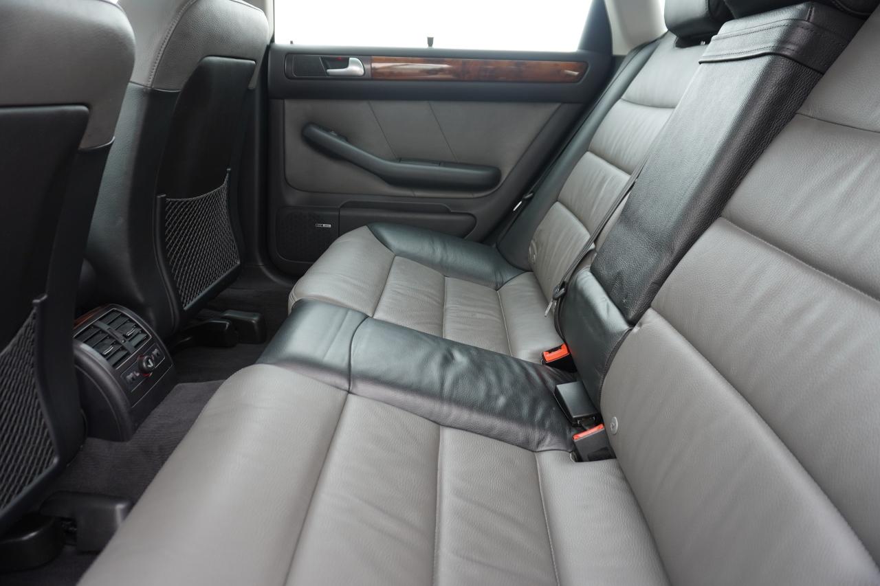 2005 Audi Allroad 1 OWNER / NO ACCIDENTS / STUNNING / WELL SERVICED - Photo #18