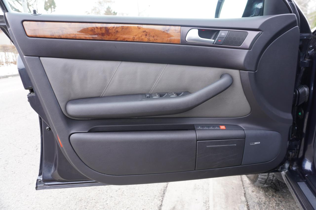 2005 Audi Allroad 1 OWNER / NO ACCIDENTS / STUNNING / WELL SERVICED - Photo #10