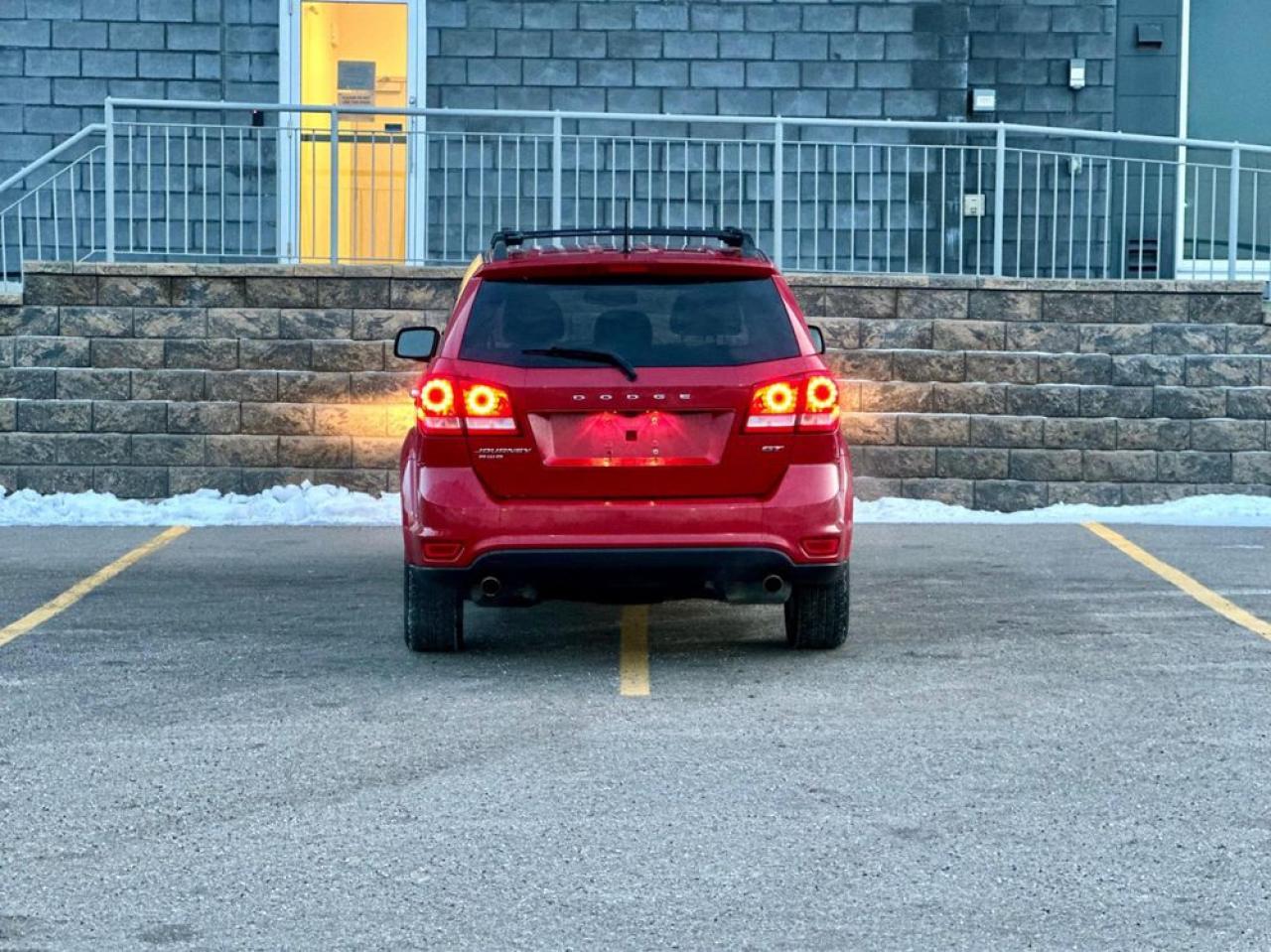 2017 Dodge Journey AWD | LEATHER | BLUETOOTH | B.UP CAM  | DEMO SPECIAL Photo3