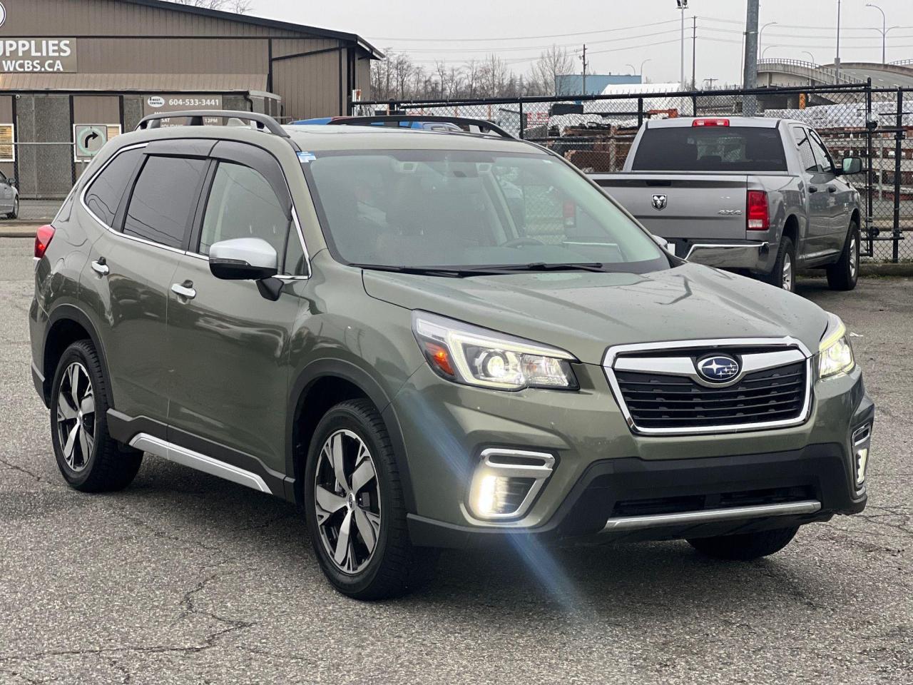 2019 Subaru Forester 2.5i Premier w/EyeSight Pkg - Photo #3