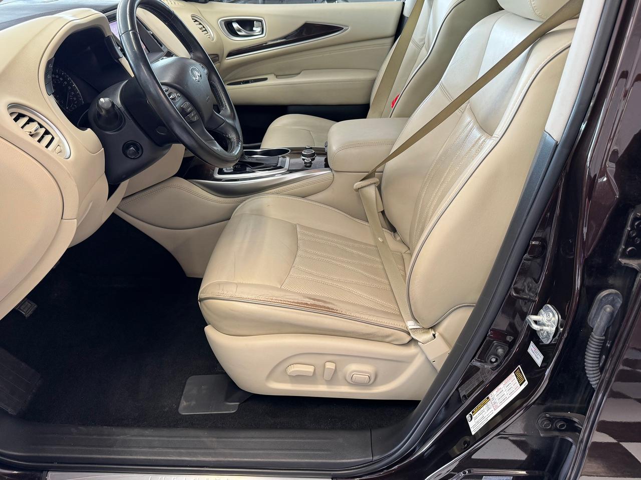 2019 Infiniti QX60 Pure AWD 7 PASS+New Tires+360 CAM+DVD+CLEAN CARFAX Photo