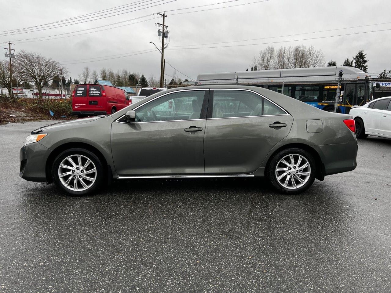 2012 Toyota Camry  - Photo #3