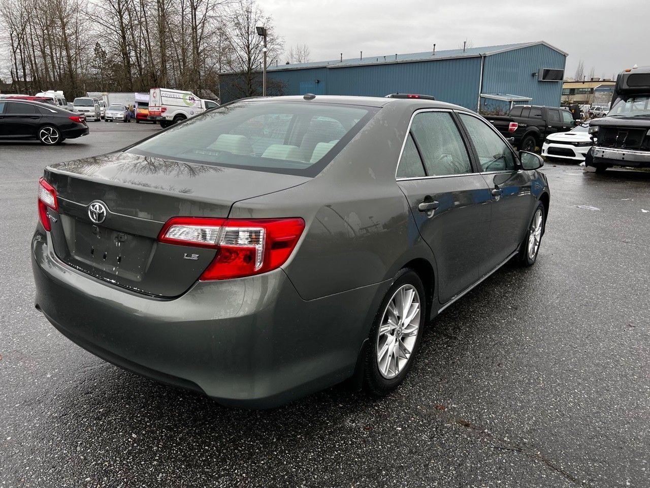 2012 Toyota Camry  - Photo #6