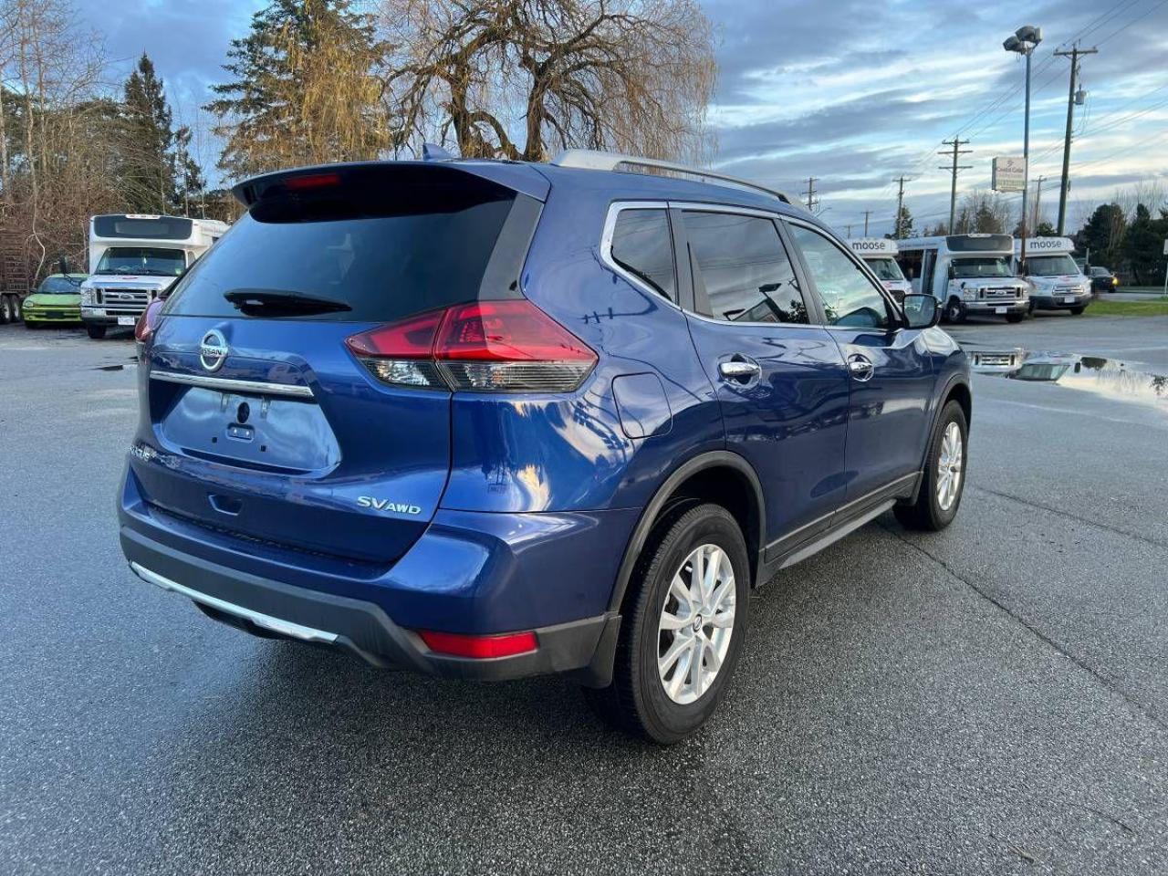 2020 Nissan Rogue AWD SV - Photo #10