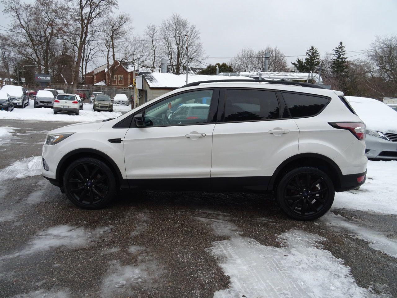 2017 Ford Escape SE