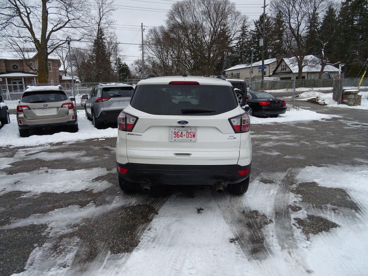 2017 Ford Escape SE - Photo #7