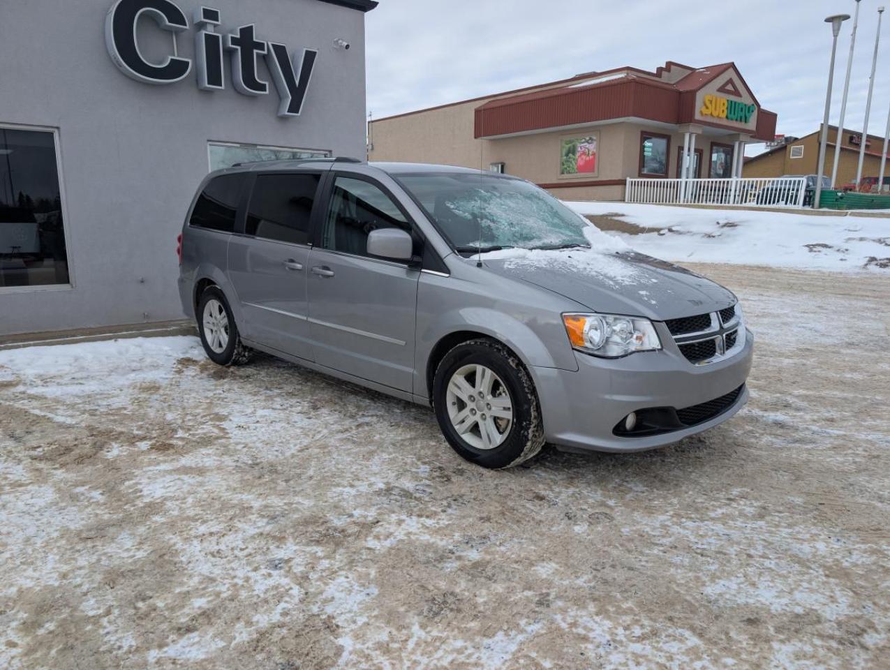 Used 2013 Dodge Grand Caravan Familiale à 4 portes, cabine multiplaces Plus for sale in Medicine Hat, AB