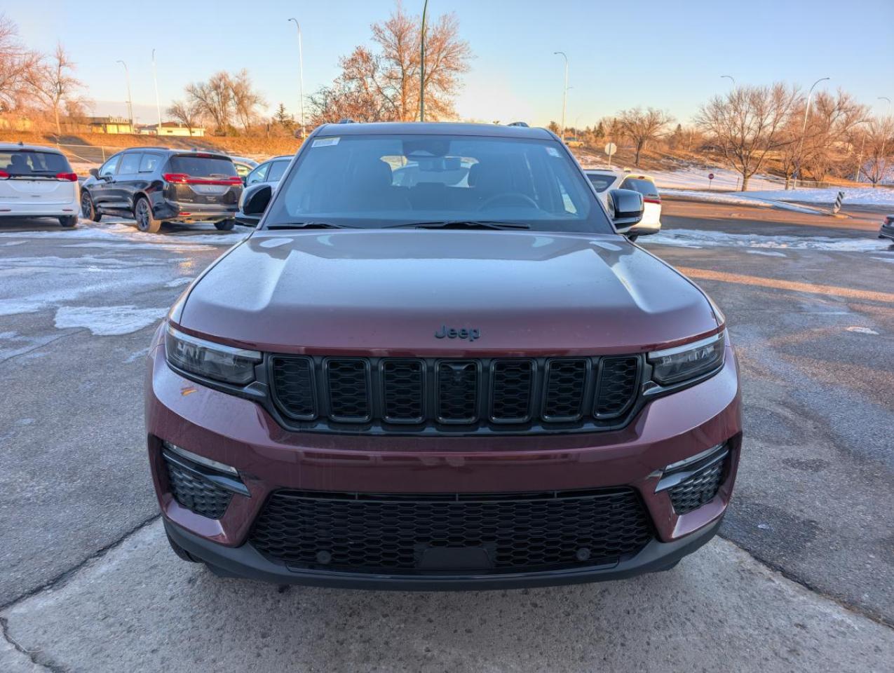 New 2025 Jeep Grand Cherokee LIMITED 4X4 for sale in Medicine Hat, AB