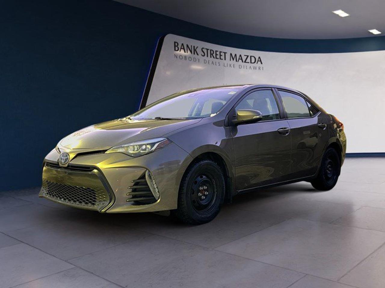 Used 2019 Toyota Corolla SE Manual for sale in Ottawa, ON