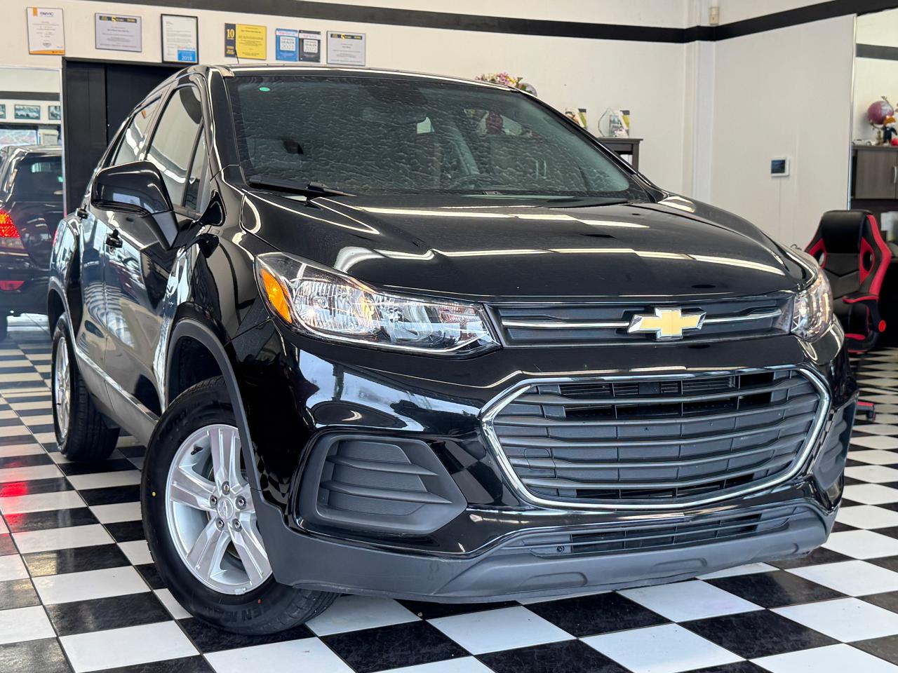 2018 Chevrolet Trax LS AWD+ApplePlay+New Tires+Cruise+CLEAN CARFAX - Photo #15