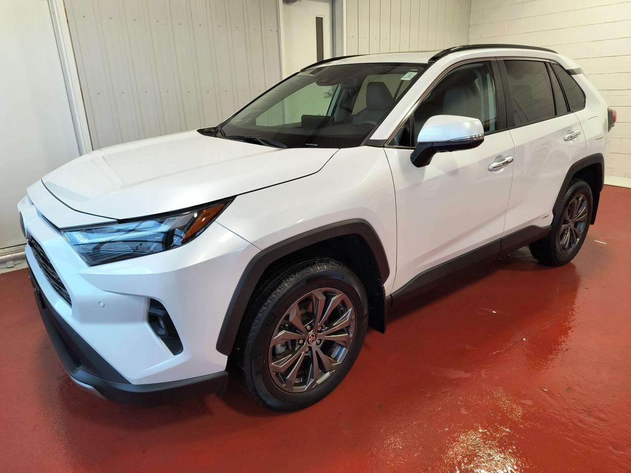 Used 2023 Toyota RAV4 LIMITED AWD HYBRID for sale in Pembroke, ON