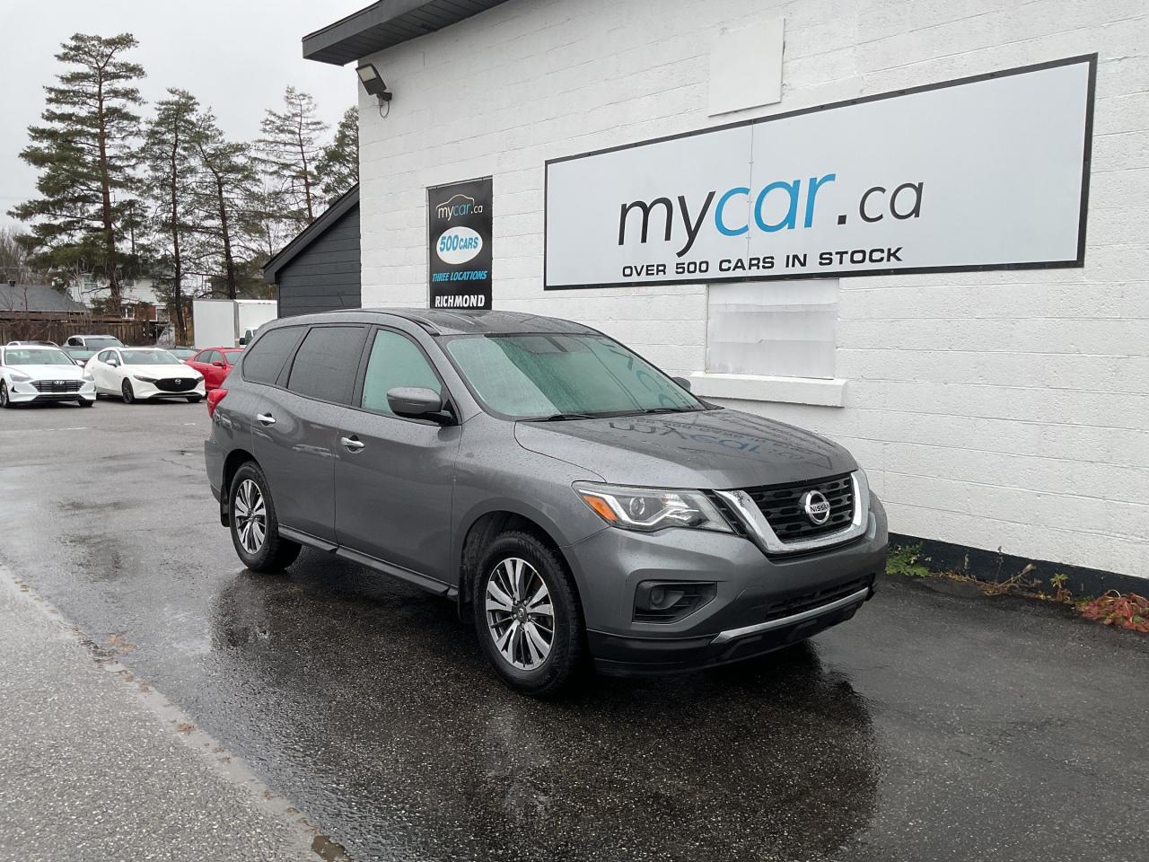 Used 2017 Nissan Pathfinder 3.5L 4X4!!! BACKUP CAM. BLUETOOTH. A/C. CRUISE. PWR GROUP. PERFECT FOR YOU!!! for sale in Kingston, ON