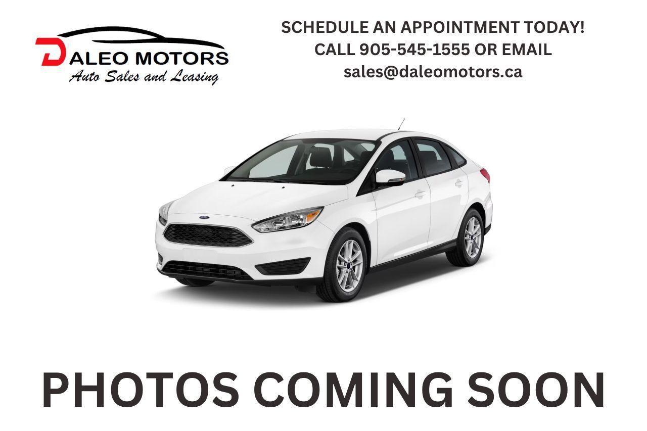 Used 2017 Ford Focus SEL / SUNROOF / B.CAM / H.SEATS / NAV for sale in Hamilton, ON