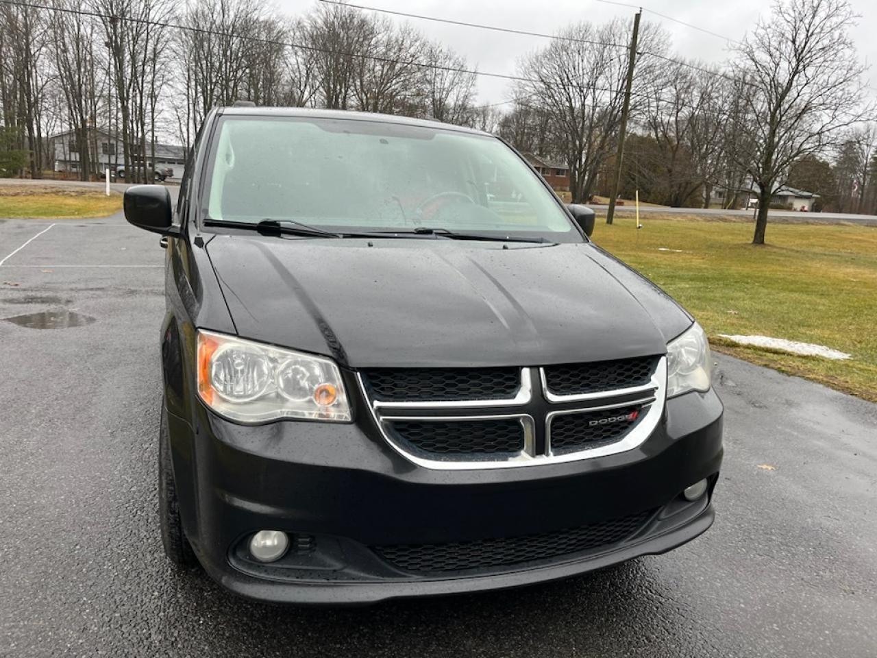 2016 Dodge Grand Caravan  - Photo #1