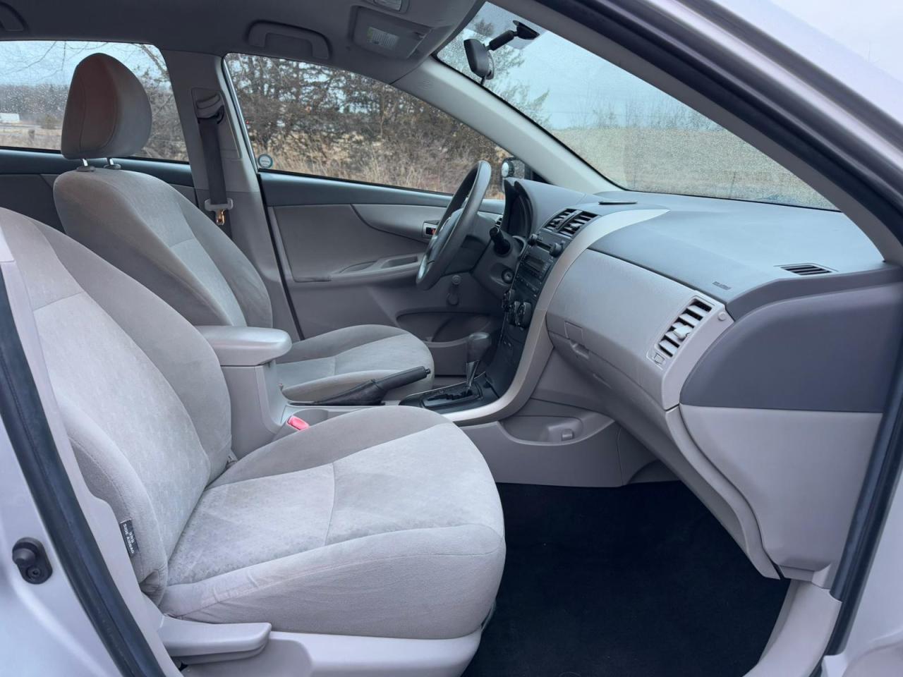 2009 Toyota Corolla CE | SERVICE RECORDS Photo5