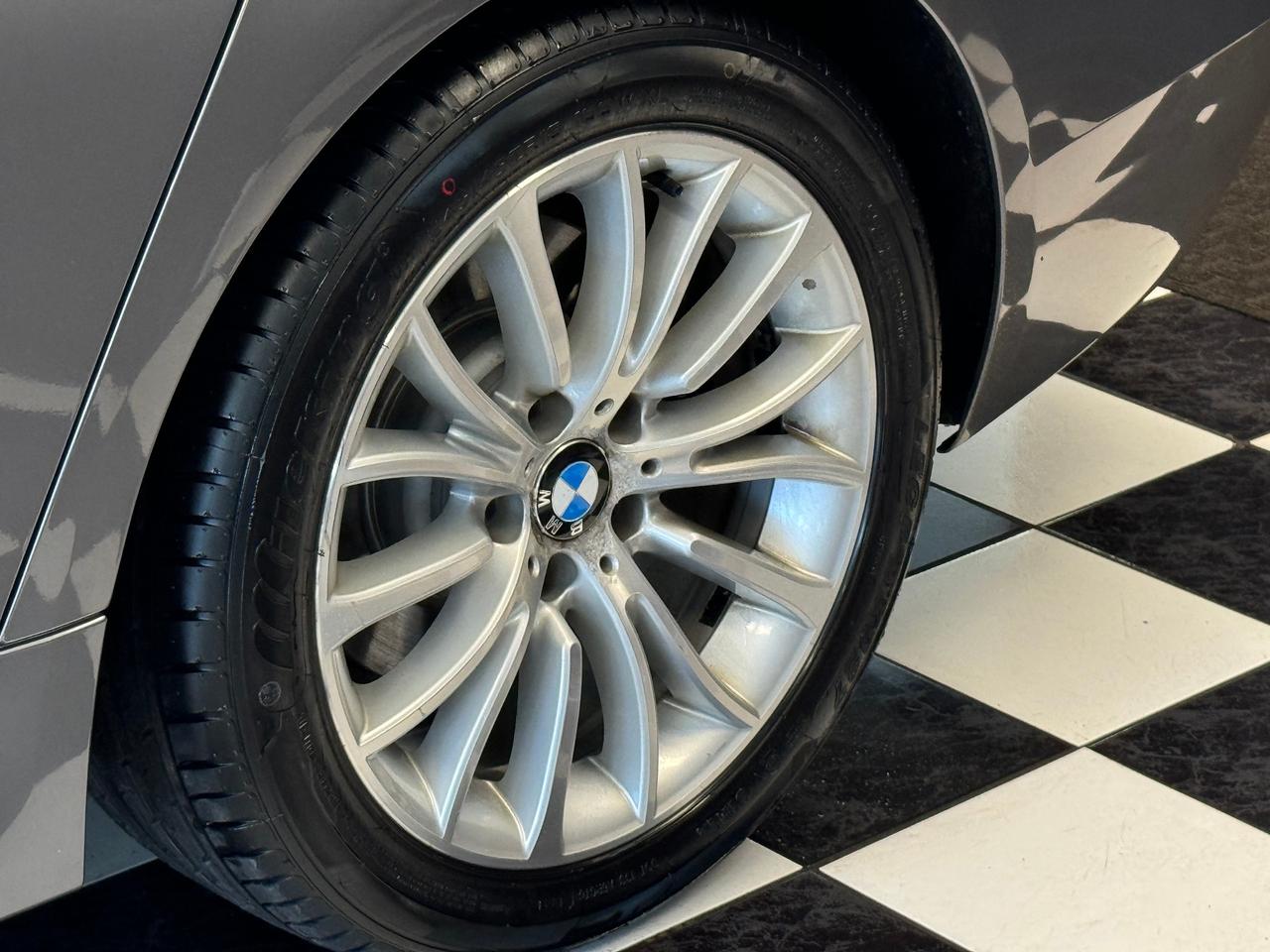 2015 BMW 5 Series 528i Xdrive+GPS+Roof+360 Camera+CLEAN CARFAX Photo