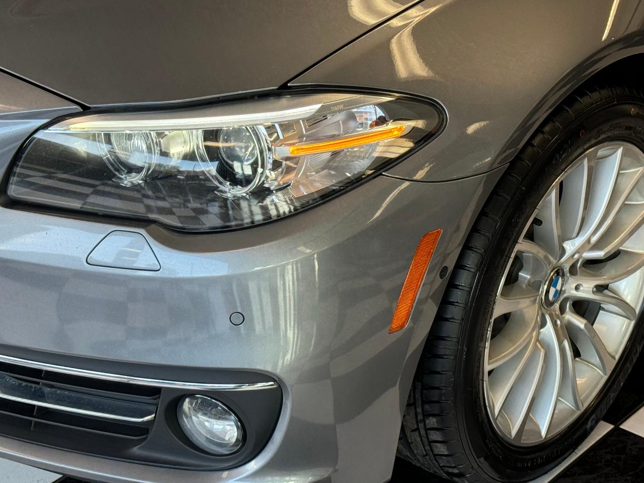 2015 BMW 5 Series 528i Xdrive+GPS+Roof+360 Camera+CLEAN CARFAX Photo