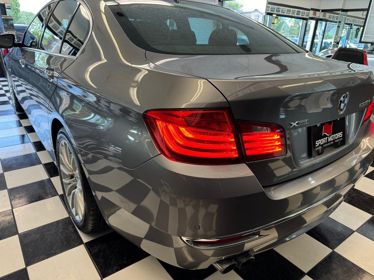 2015 BMW 5 Series 528i Xdrive+GPS+Roof+360 Camera+CLEAN CARFAX Photo
