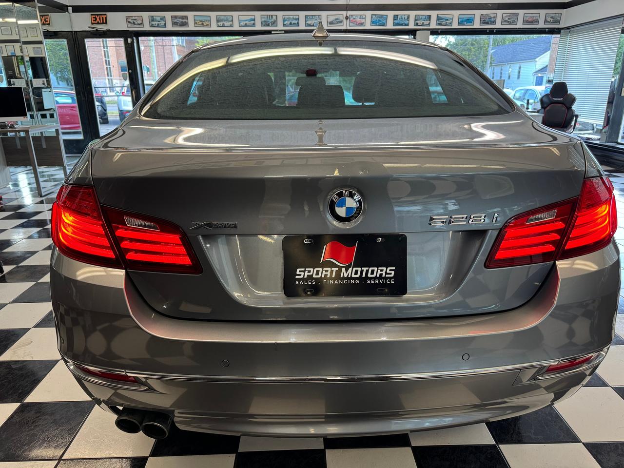 2015 BMW 5 Series 528i Xdrive+GPS+Roof+360 Camera+CLEAN CARFAX Photo