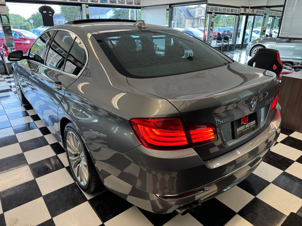 2015 BMW 5 Series 528i Xdrive+GPS+Roof+360 Camera+CLEAN CARFAX Photo