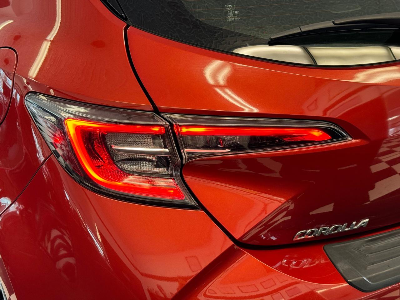 2019 Toyota Corolla Hatchback+Camera+Apple Play+New Tires+CLEAN CARFAX Photo