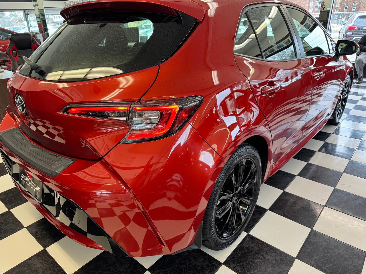 2019 Toyota Corolla Hatchback+Camera+Apple Play+New Tires+CLEAN CARFAX Photo