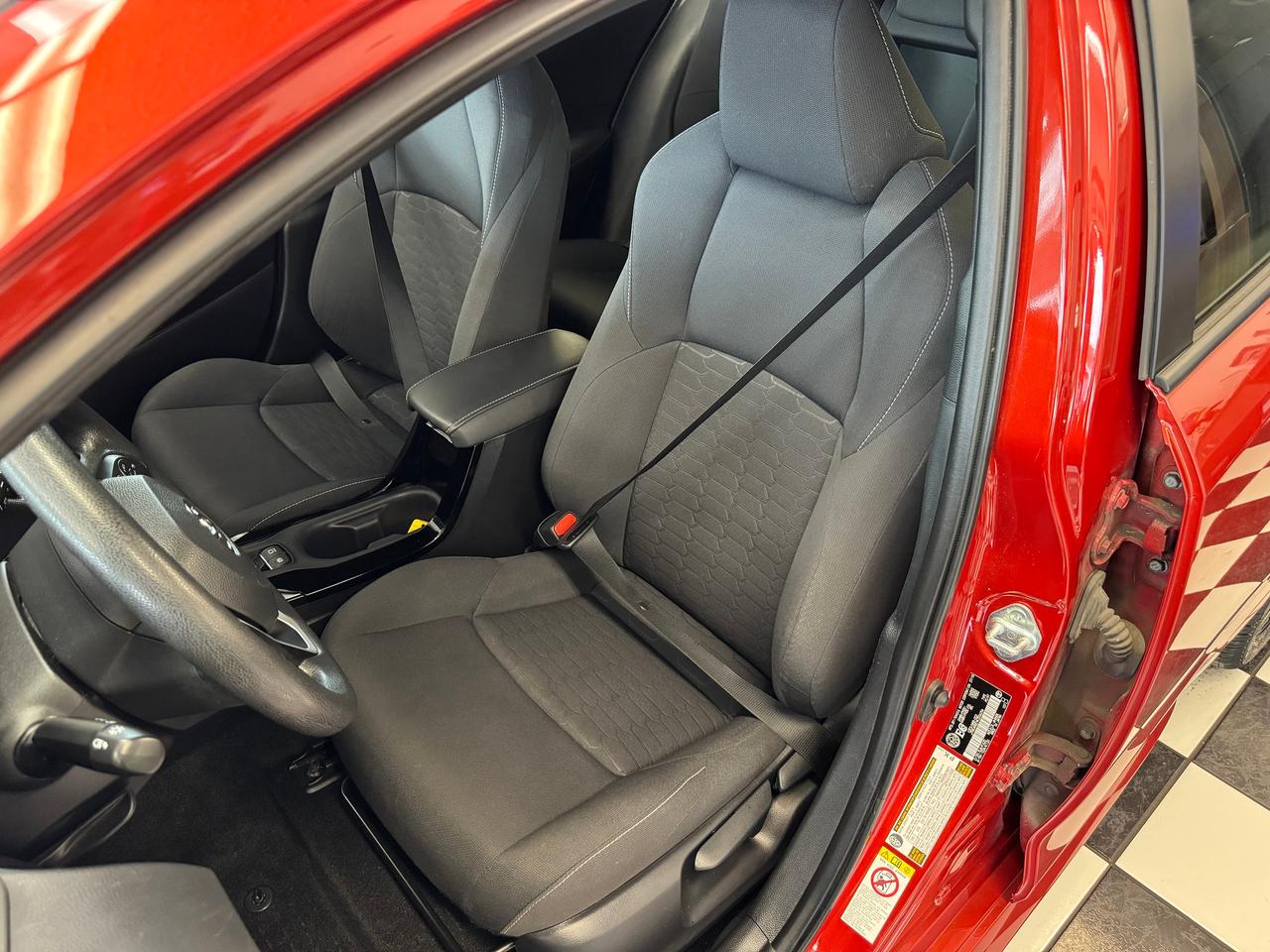 2019 Toyota Corolla Hatchback+Camera+Apple Play+New Tires+CLEAN CARFAX Photo