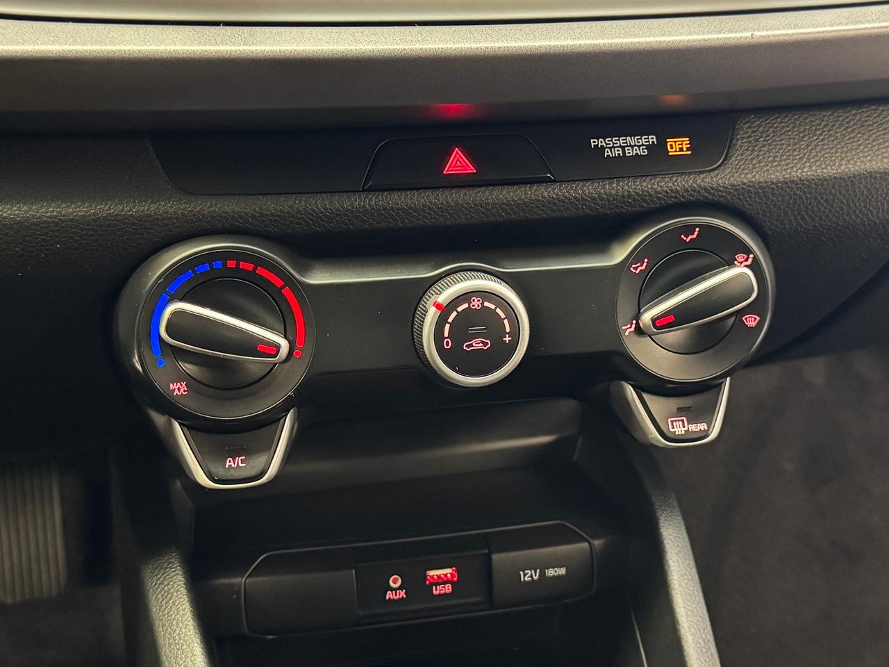 2018 Kia Rio LX+Camera+Heated Seats+Heated Seats+CLEAN CARFAX Photo
