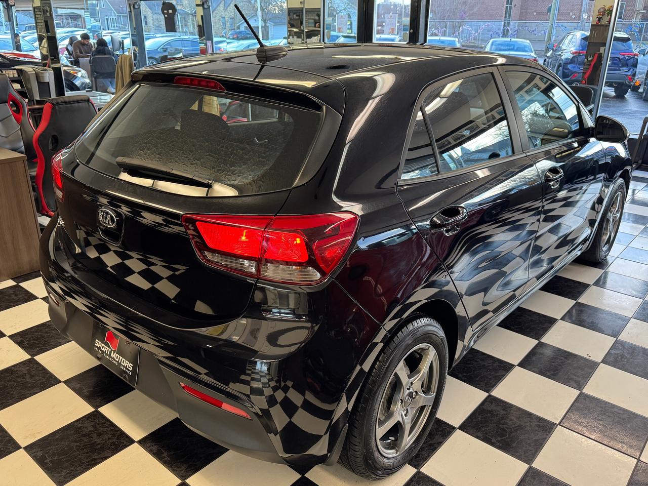 2018 Kia Rio LX+Camera+Heated Seats+Heated Seats+CLEAN CARFAX Photo